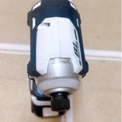 インパクトドライバーtd171d