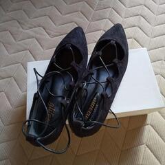 黒の靴