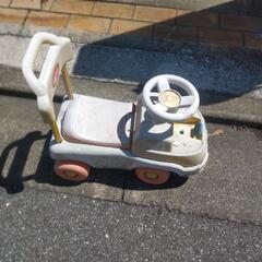 幼児用四輪車