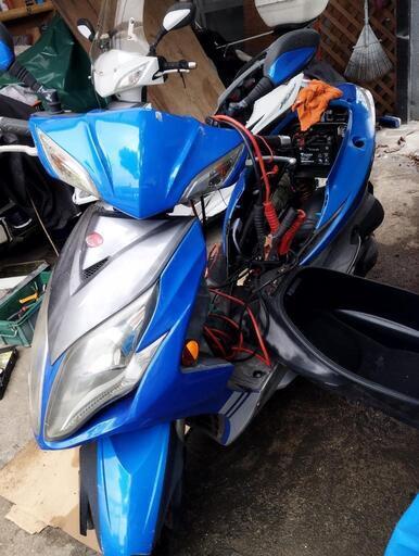 KYMCO.レ−シング１８０