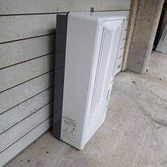 🍎小泉 ウインドウエアコン KAW-1692-W 