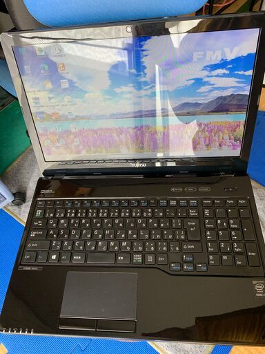 富士通ノートパソコン Core-i7