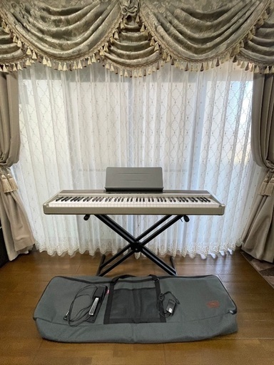 電子ピアノ　カシオ　PX-120 中古