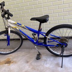 子供用自転車 マウンテンバイク 24インチ 6段 ジュニア ベネ...