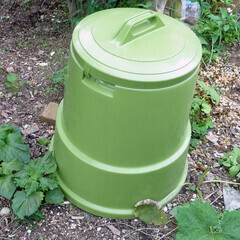 【USED】家庭用ゴミ処理　コンポスト　130L グリーン エコ...