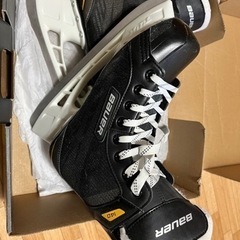 スケート靴　BAUER 140  24.3cm