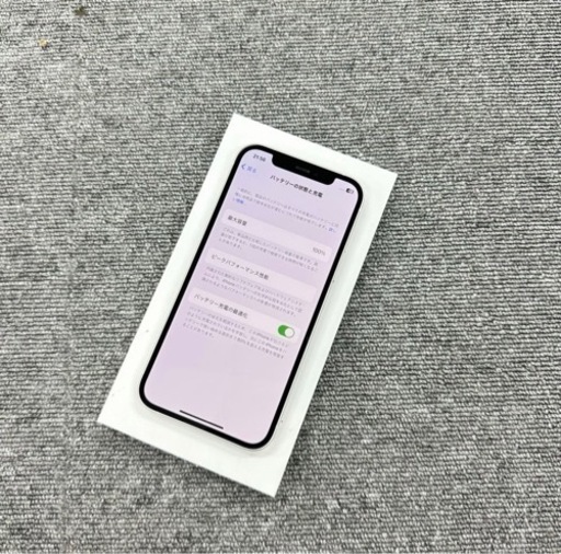 iPhone12 ホワイト　SIMフリー版　新古品　端末のみ　条件によりお値引き iPhone12 ホワイト SIMフリー版 新古品 端末のみ 条件によりお値引き