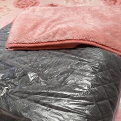 左◆毛布◆よく眠れる安眠毛布◆ピンク柔らか毛布2点セット