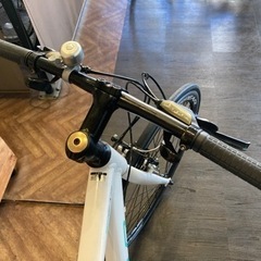 3×7速 700×28c クロスバイク ホワイト