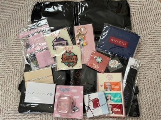 NiziUグッズまとめ売り！！