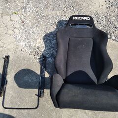 RECARO(レカロ)　セミバケットシート　シート2脚セット　レール付き