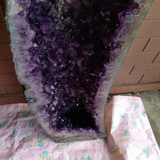 大幅値引き‼️アメジストドーム(補修済み)‼️ (冬は必ず春となる  