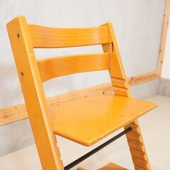 STOKKE(ストッケ)のロングセラーキッズチェアー\
