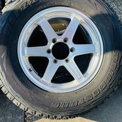 265/65R17 プラドで使用。使用年数少ない美品です。