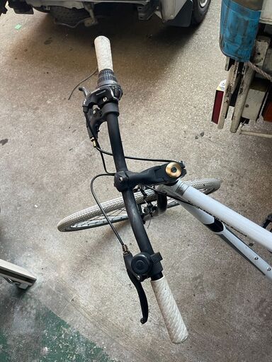 Eizer アイゼル クロスバイク 白色 防犯登録なし