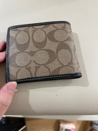 比較的美品の財布