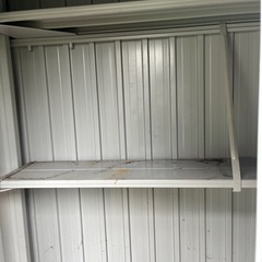 美品 カスケードガレージ セリエス 物置タイプ エクステリアシリーズ 鍵付