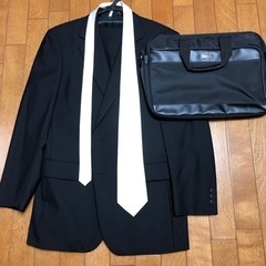 礼服、ネクタイ、バッグ３点セット
