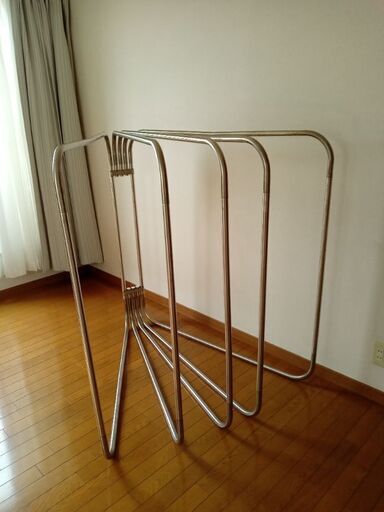 布団干し台（新品）