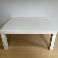 白テーブル