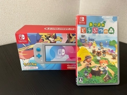 Switch right  and  どうぶつの森ソフト付き