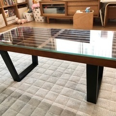 ガラストップ　コーヒーテーブル　ベンチ型