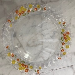 最終値下ナルミ　昭和レトロ　ガラス皿　花柄　耐熱皿