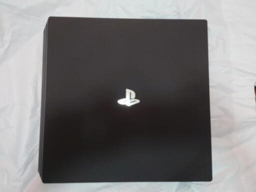 PS4Pro 1TB  (6月18日限定) (現金のみ)