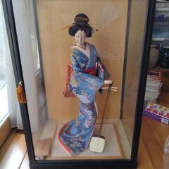 三味線　日本人形
