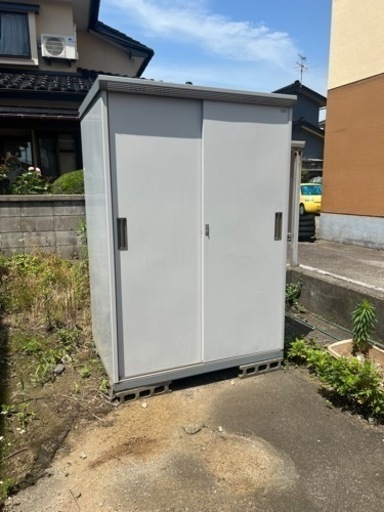 屋外用物置(取りに来られる方限定)