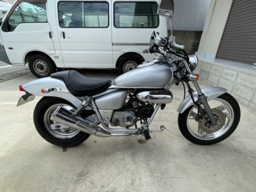 原付バイク　HONDAマグナ50