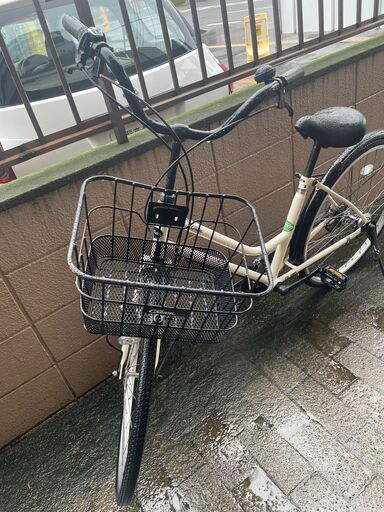 リサイクルショップどりーむ荒田店 No783 エコNo16488X 自転車 シティサイクル 26インチ ギア切り替え付き♪ LEDライト付き♪ ママチャリ 大人気♪ 早い者勝ちです♪ 2
