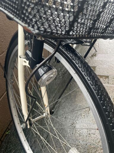 リサイクルショップどりーむ荒田店 No783 エコNo16488X 自転車 シティサイクル 26インチ ギア切り替え付き♪ LEDライト付き♪ ママチャリ 大人気♪ 早い者勝ちです♪ 4