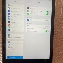 【ネット決済・配送可】iPad第5世代　32G B セルラーau...
