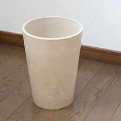 【新古品・鉢カバー】花瓶　¥900　観葉植物、ガーデニング、ポッ...