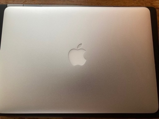 美品　MacBook Air 2017 /13インチ
