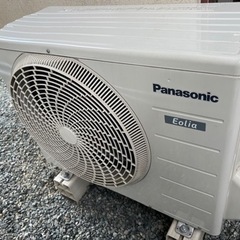【取引中】パナソニック　ルームエアコン　約8畳用　室内機クリーニング済み