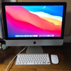 iMac14.4 intelCore5 21.5インチ中古品