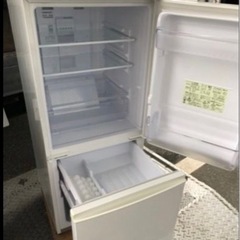 福岡市内配送無料　シャープ　SHARP SJ-14B-W 冷蔵庫　137L :つけかえどっちもドア　　2ドアホワイト