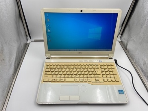 格安！！黄ばみあり★corei7☆SSD120 GB☆メモリー4GB!