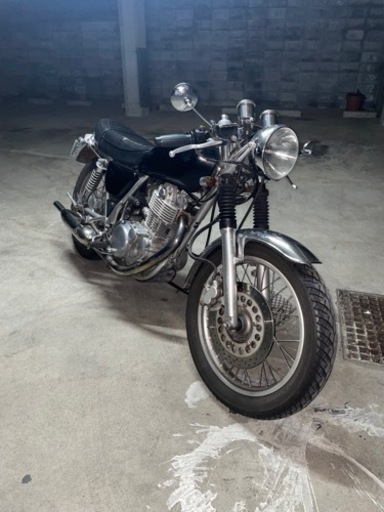 SR400 キャブ車　カフェレーサー