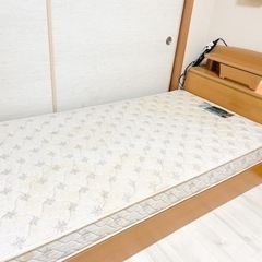 【急募】収納付き　シングルベッド　