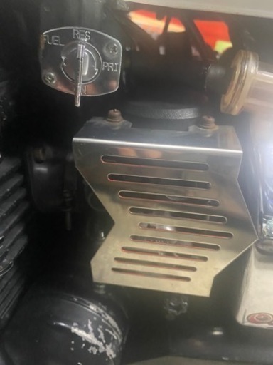 ゼファーχ キャブカバーフィン、エンジンガード ゼファーχ キャブカバーフィン、エンジンガード