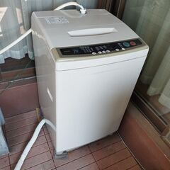 サンヨー　洗濯機　７キロ