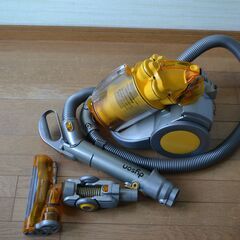 dyson ダイソン サイクロン掃除機 ダイソンDC12