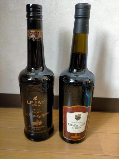 旧ボトル　古酒　ルジェ　ノワール・ド・ブルゴーニュ、ダブルカシス　各700ml