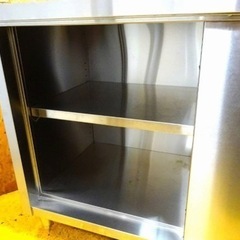 (1016-0)業務用 ステンレス キャビネット 作業台 戸棚 収納棚 W1200D600H800 棚脱着可 中古 厨房 飲食店 店舗 お引き取りも歓迎 大阪 1016-0)業務用 ステンレス キャビネット 作業台 戸棚 収納棚