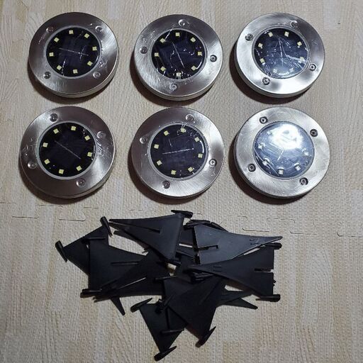 新品未使用品☆LEDソーラーライト 6個セット