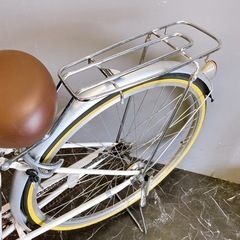 【♥1】シティー車 自転車 RIVULET ホワイト オートライト シングル ♥1】シティー車 自転車 RIVULET ホワイト オートライト シングル