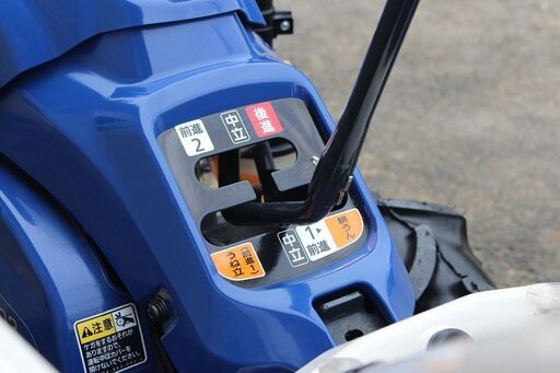 超美品 イセキ 耕運機 農用トラクター KMR603 6.3馬力 うねっこ 土揚げ使用(正逆転ロータリー) 120坪くらいまでの畑に! 【清掃済】【農機具でっく】【福岡】【耕運機】 2